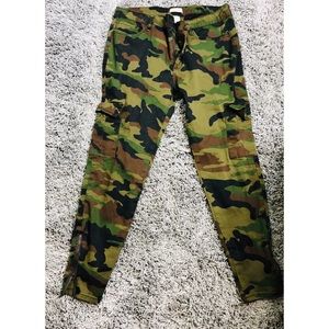 Camo pants